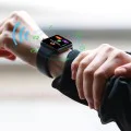 Каишка за часовник за Apple Watch 1/2/3/3/4/4/5/5/5/6/6/7/8/7/8/9/10/SE/SE/SE 2/Ultra/Ultra 2 (42/44/45/46/49 мм) - Каишка за часовник (W031) - Черна