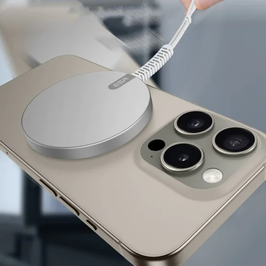 Безжично зарядно устройство, съвместимо с MagSafe - ESR HaloLock - сребристо