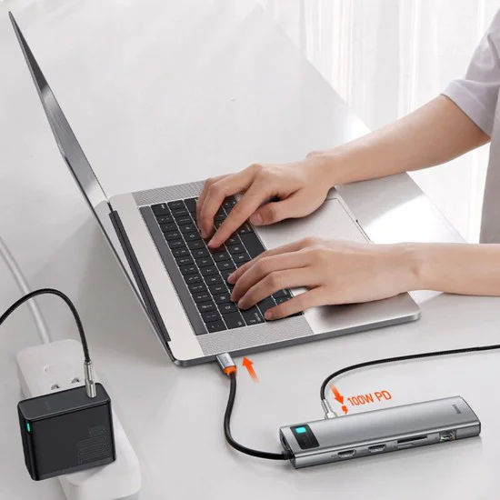 USB-C към 3 x USB, Type-C, VGA, 2x HDMI, TF/SD концентратор - Baseus (CAHUB-CT0G) - сив
