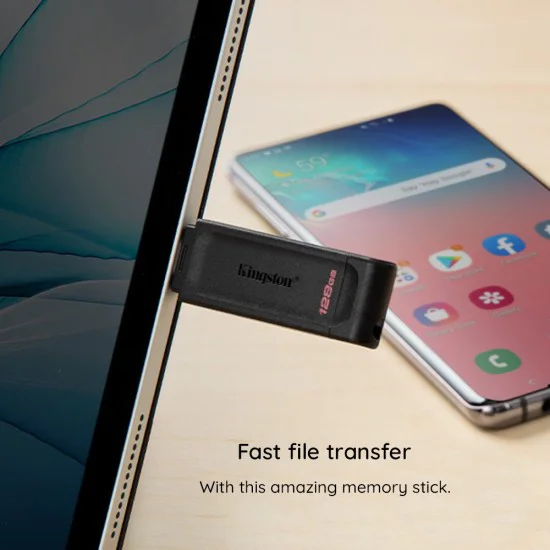 Memory Stick 256GB - Kingston DT70 (DT70/256GB) - черен