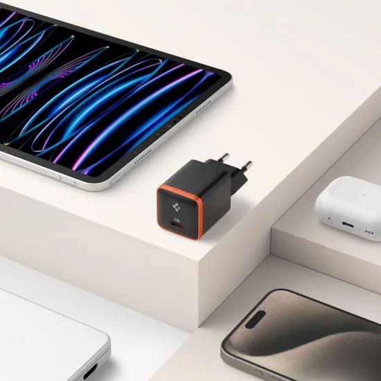 Зарядно устройство Spigen Arcstation Essential EE301EU - Wall Charger, Type-C, QC, PD30W - Черно