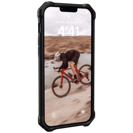 Калъф за iPhone 14 Plus - UAG Essential Armor MagSafe - черен