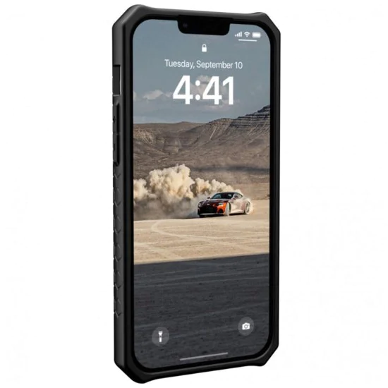 Калъф за iPhone 14 Plus - UAG Monarch - Carbon Fiber