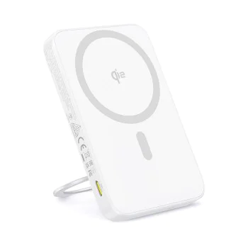Baseus - Power Bank PicoGo (P10076800213-01) - Type-C, Qi2, бързо зареждане, 20W, 5000mAh, въртяща се стойка, кабел Type-C - бял