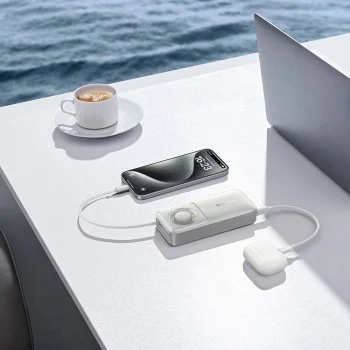 Baseus - Външна батерия Free2Pull (P10073701843-00) - с прибиращ се USB-C кабел, Type-C, дисплей, 10000mAh, 30W, 0.7 м - сива