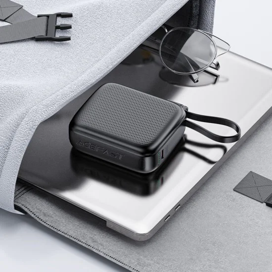 Външна батерия – Acefast (M15-10000) – с Type-C кабел + порт, 10000mAh, 38.5Wh, PD20W, LED индикатор – Черен