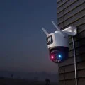 Imou - Външна камера Cruiser Dual 2 PRO (IPC-S7XFP-8U0WED) - 4+4MP, AI IMOU SENSE, Wi-Fi 6, Двоен IR, PT, Аларма, IP65 - Бяла