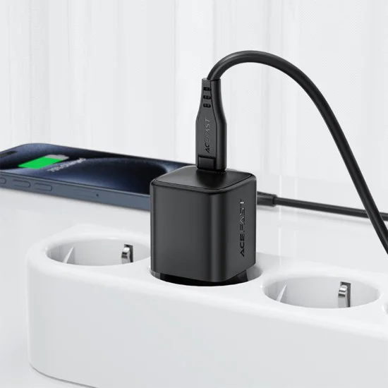 Зарядно за стена – Acefast A117 – GaN, PD20W, мини дизайн, USB-C изход – Черен