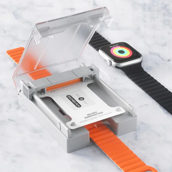 Протектор за Apple Watch 7/8 (45 мм) - високомолекулен протектор за екран с локатор за отстраняване на прах - черен