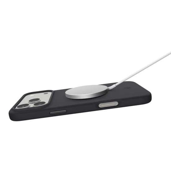 Калъф за iPhone 17 Pro Max - Spigen - Силиконов с MagSafe - Черен