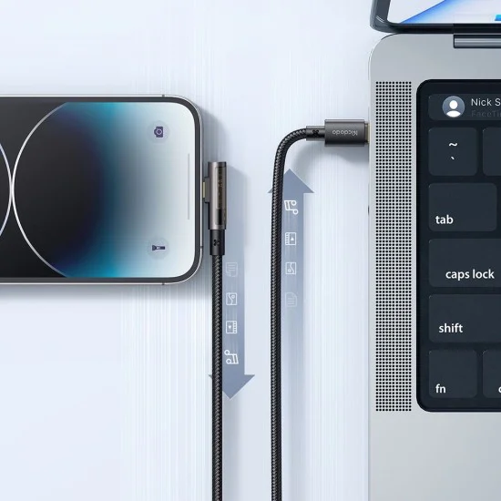 Кабел за данни – Mcdodo (CA-3390) – USB-C → Lightning, 90° дизайн, 36W, прозрачен дизайн, 1.2m – Черен