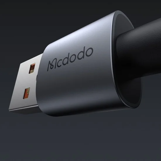 Кабел за данни – Mcdodo (CA-6910) – със светлина при зареждане, USB-A → Lightning, прозрачен кабел, 3A, 1.2m – Черен