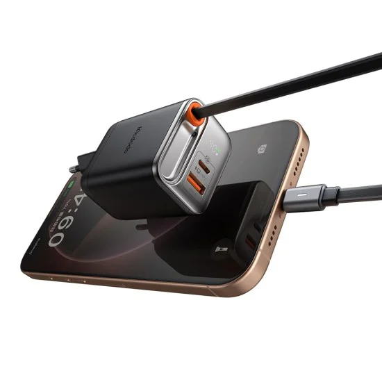 Стенен адаптер FreeGo Series – Mcdodo (CH-4281) – вграден USB-C прибиращ кабел, USB-A/C, 40W, цифров дисплей, 65cm – Черен