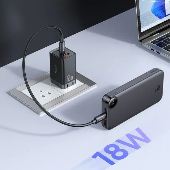 Mcdodo - Външна батерия (MC-3850) - USB-C порт, 10000mAh, 30W, LED дисплей - Черен