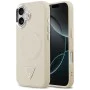 Калъф за iPhone 17 – с MagSafe – Guess (GUHMP17SPSDTSCME) Hardcase Triangle Logo – Бежов