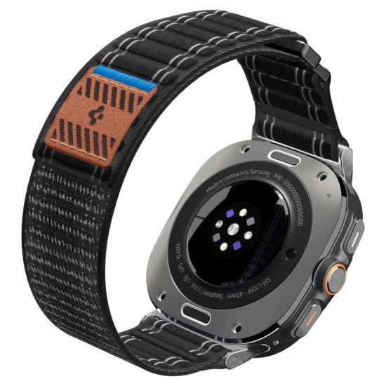 Каишка Spigen WBF0 – Samsung Galaxy Watch Ultra 47mm – Черна