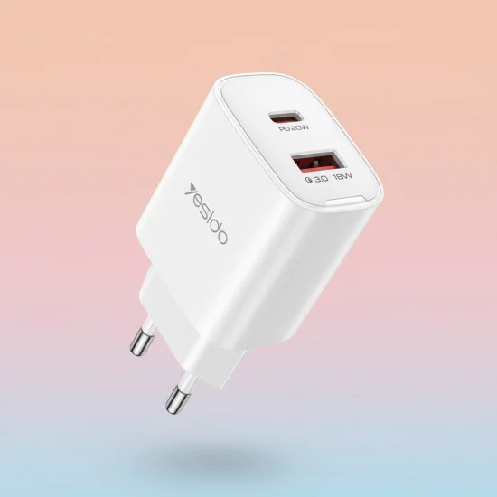 Зарядно за стена – Yesido Wall Charger (YC02E) – Quick Charge, USB + Type-C, PD20W, QC18W – Бяло