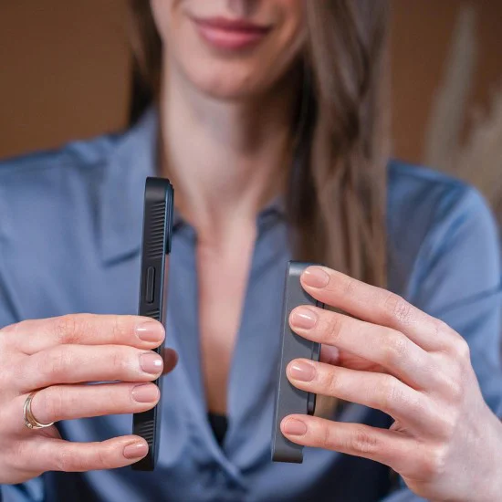 Калъф за iPhone 16 - 3mk - Smoke MagCase - Черен