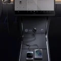 Автомобилно зарядно – Yesido Y61 – с 2× прибиращ се кабел Type-C/Lightning, USB-A, 53W – Черно