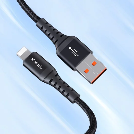 Кабел за данни – Mcdodo (CA-2261) – USB → Lightning, найлон оплетка, алуминий, 3A, 1m – Черен