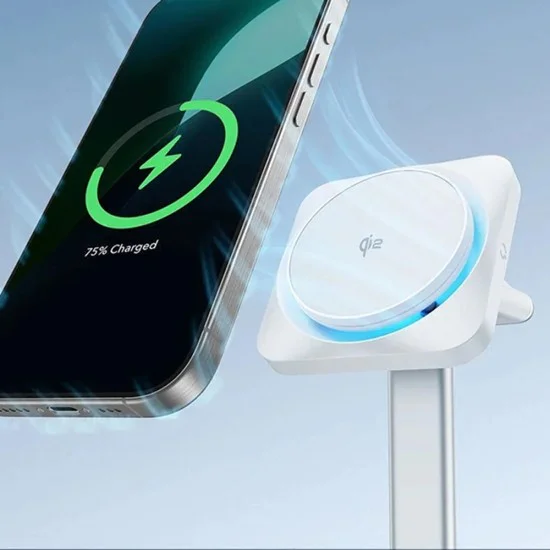 Станция за зареждане ESR CryoBoost (2C5880861) - за iPhone, Apple Watch, AirPods, Qi2 - Черна