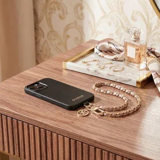 Ремък за ръка Guess Hand Strap Saffiano 4G Charm - Универсален, Saffiano еко кожа - Черен