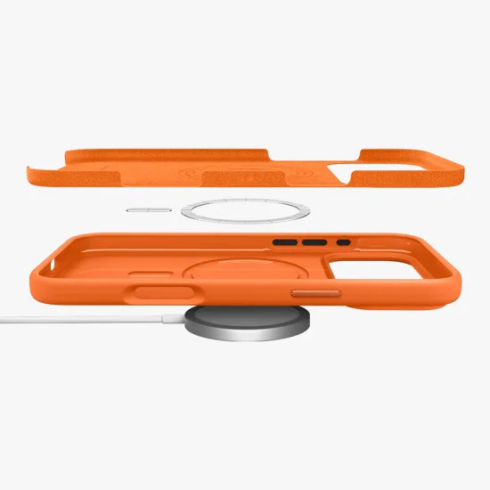 Калъф за iPhone 17 Pro - Silicone Fit MagSafe - Spigen - Оранжев