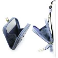 Универсална каишка за телефон с малка чантичка Guess 4G Metal Logo - Синя