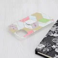 Калъф за iPhone 15 - Серия Мрамор - Лилав шестостен