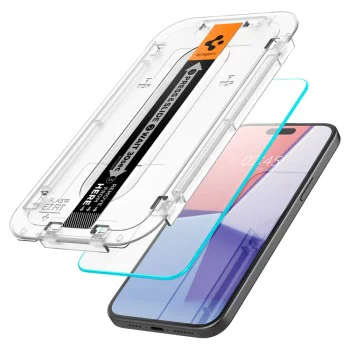 Протектор за iPhone 15 - Spigen Glas.tR EZ FIT - Прозрачен