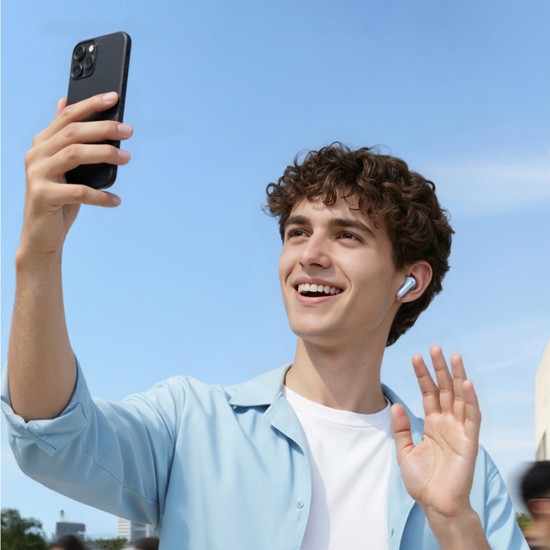 Безжични слушалки Anker Soundcore R60i - In-ear, Bluetooth 6.1, адаптивно ANC, AI превод - Бели Безжични слушалки Anker Soundcore R60i - In-ear, Bluetooth 6.1, адаптивно ANC, AI превод - Бели