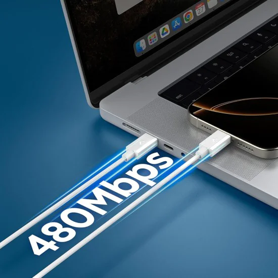 Кабел за данни Spigen Data Cable Essential EB6015CC - Type-C към Type-C, 60W - Бял