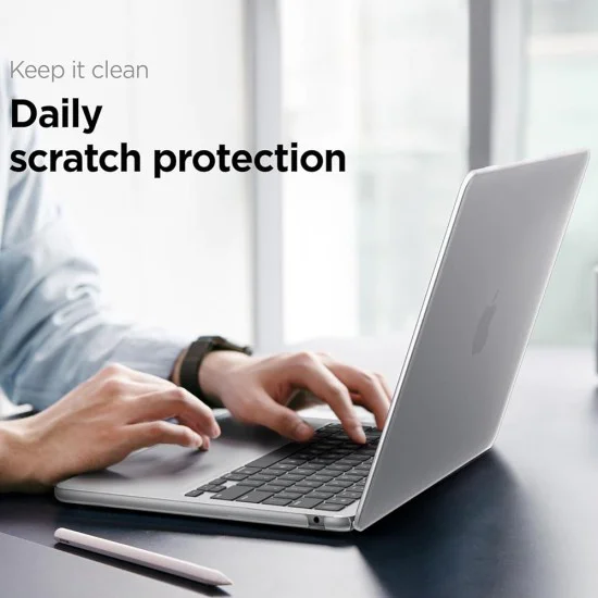 Калъф за MacBook Air 13 (2022 / 2024 / 2025 / 2026) - Airskin - Spigen - Прозрачен (Frost Clear)