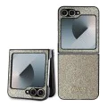 Калъф за Samsung Galaxy Z Flip6 - Guess Glitter Script (GUHCZZF6HGGSHD) - златен