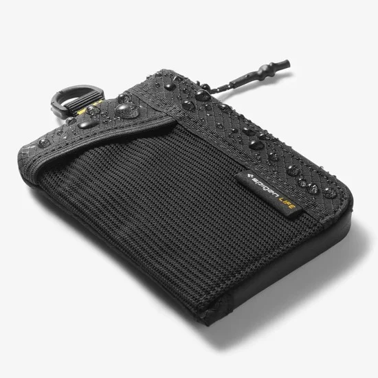 Портфейл за карти Spigen Soft Card Holder LF300 (AFA11229) - побира до 10 карти и банкноти, найлон, RFID защита - Черен