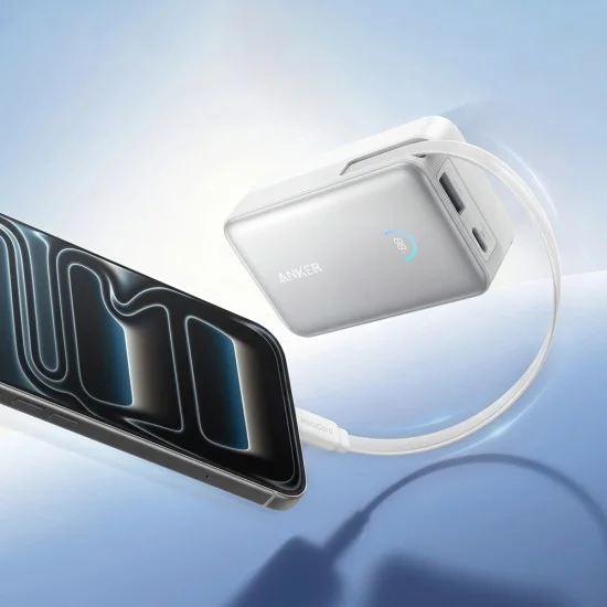 Външна батерия Power Bank Nano (A1638H21) - с вграден прибиращ се Type-C кабел, USB-C, USB, 10000mAh, 45W, Смарт дисплей - Anker - Бял