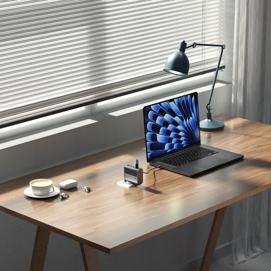 Зарядно за мрежа AD1404UEU (CKAD1404UEUG) - с включен Type-C кабел, 3x USB-C, USB, 140W, Бързо зареждане - Cuktech - Сив