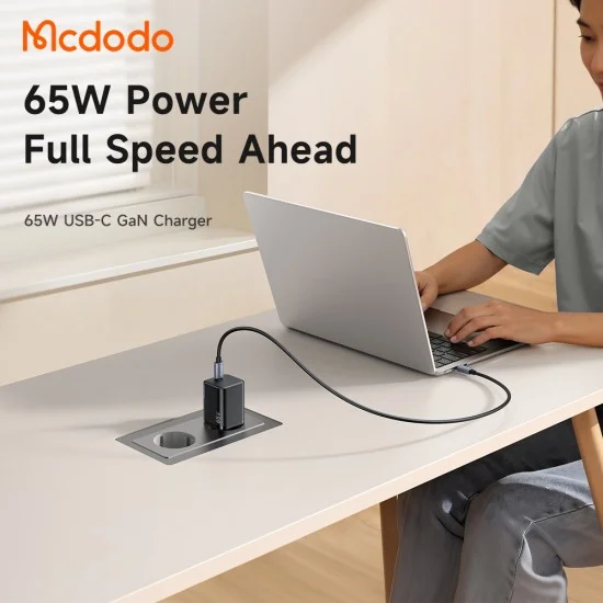 Зарядно за стена Mcdodo Ultimate Mini (CH-0850) - GaN USB-C, 65W, бързо зарядно - Черно