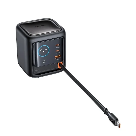 Зарядно устройство за кола Mcdodo Charger FreeGo Series (CH-1391) - с прибиращ се USB-C кабел, 2x USB-C + 1x USB-A, 100W, GaN, дигитален дисплей - Черен