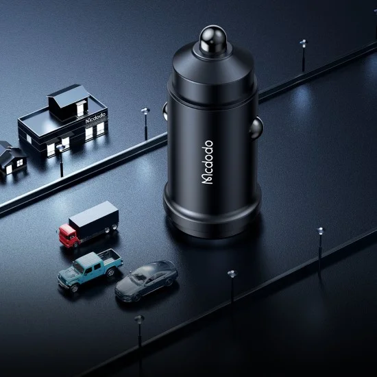 Зарядно устройство за кола Mcdodo Obsidian Series (CC-7495) - с включен Type-C към Lightning кабел, PD45W, Smart IC, мини размер, 1.2m - Черен